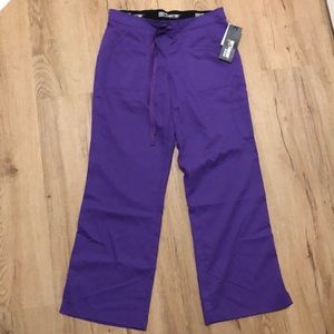 Grey’s anatomy women’s purple scrubs sz S
